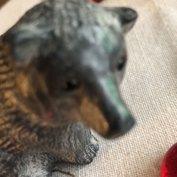 Vint. Wolf Original Bear Figurine Soapstone Carve - Picture 6 of 6